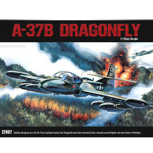 12461 1/72 A-37B Dragonfly