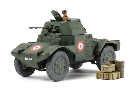 32411 1/35 French Armored Car AMD35 1940 (ICM)