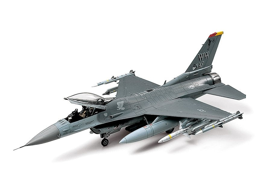 1/48 Lockheed Martin F-16CJ